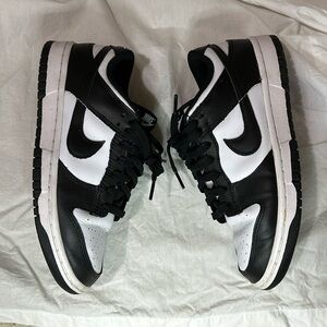 Nike Panda Dunks